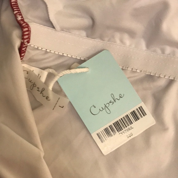 Cupshe One Piece Bathing Suite - Picture 3 of 4